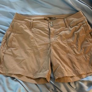 Women’s Prana shorts
